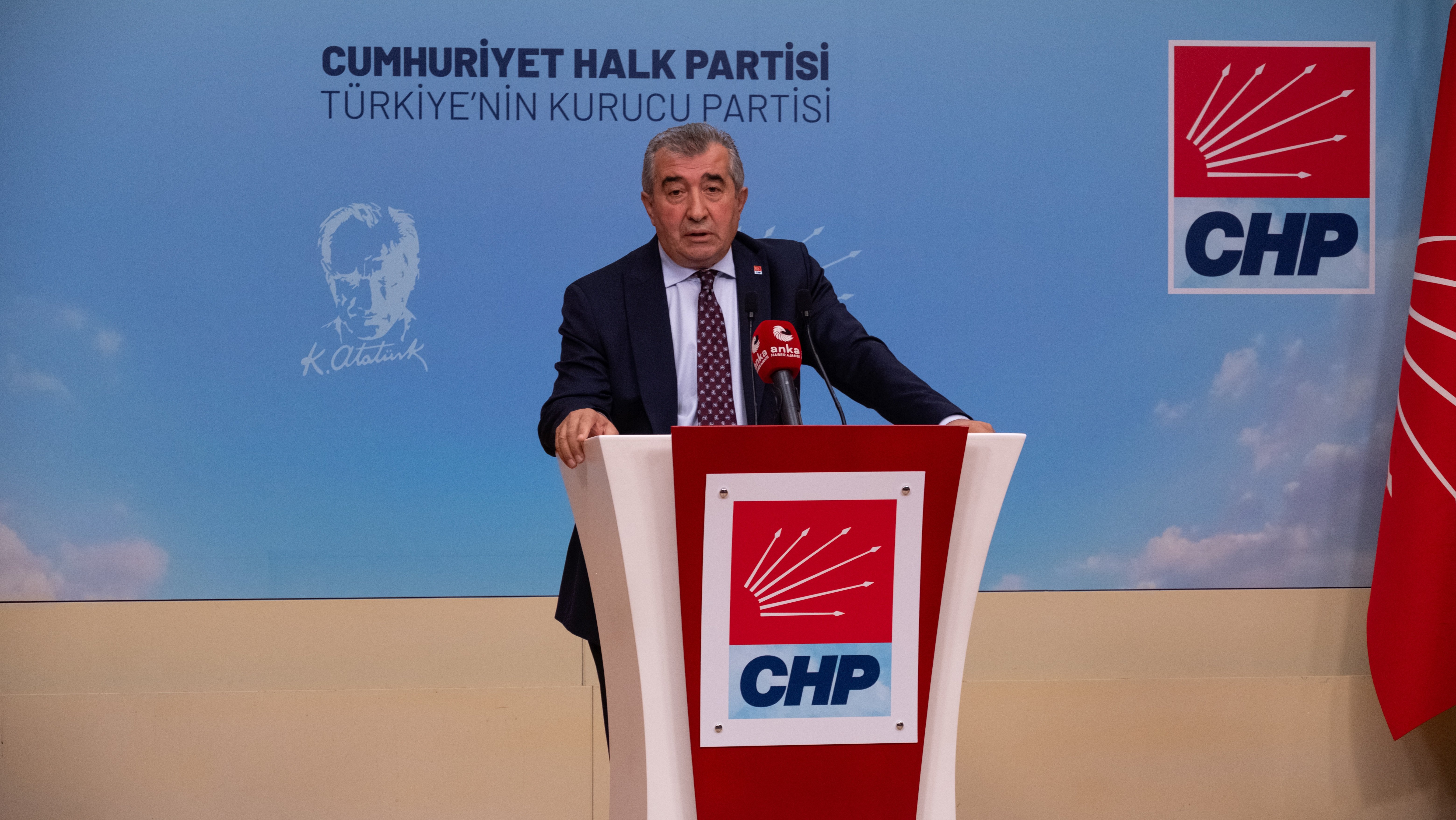 CHP Genel Başkan Yardımcısı Necdet