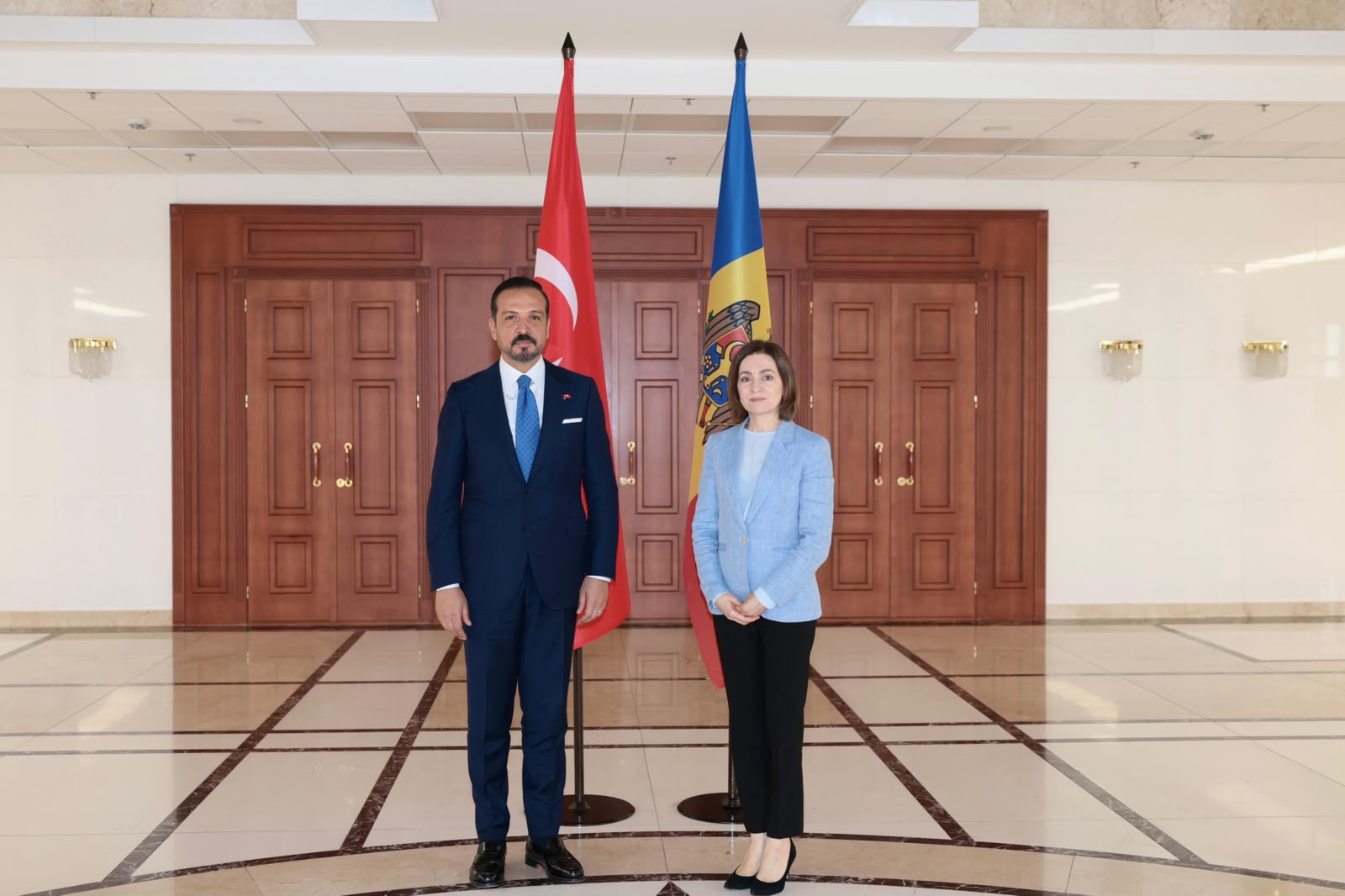 AK Partili Kürşad Zorlu, Moldova