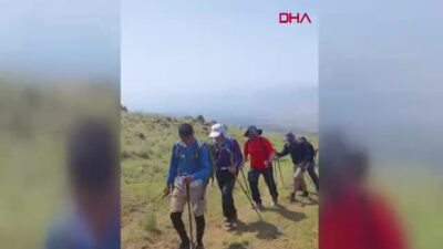 Van Gölü'nün kirliliğine dikkat çekmek