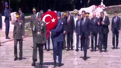 Cumhurbaşkanı Recep Tayyip Erdoğan, Anıtkabir'i