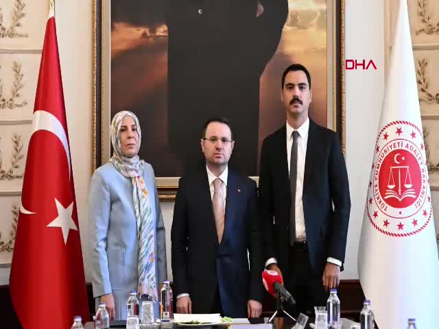 Adalet Bakanı Yılmaz Tunç,