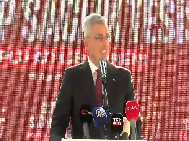 Sağlık Bakanı Kemal Memişoğlu,