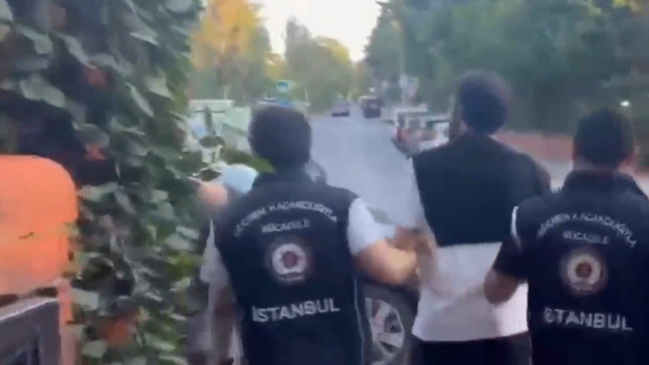 İstanbul merkezli 13 ilde düzenlenen