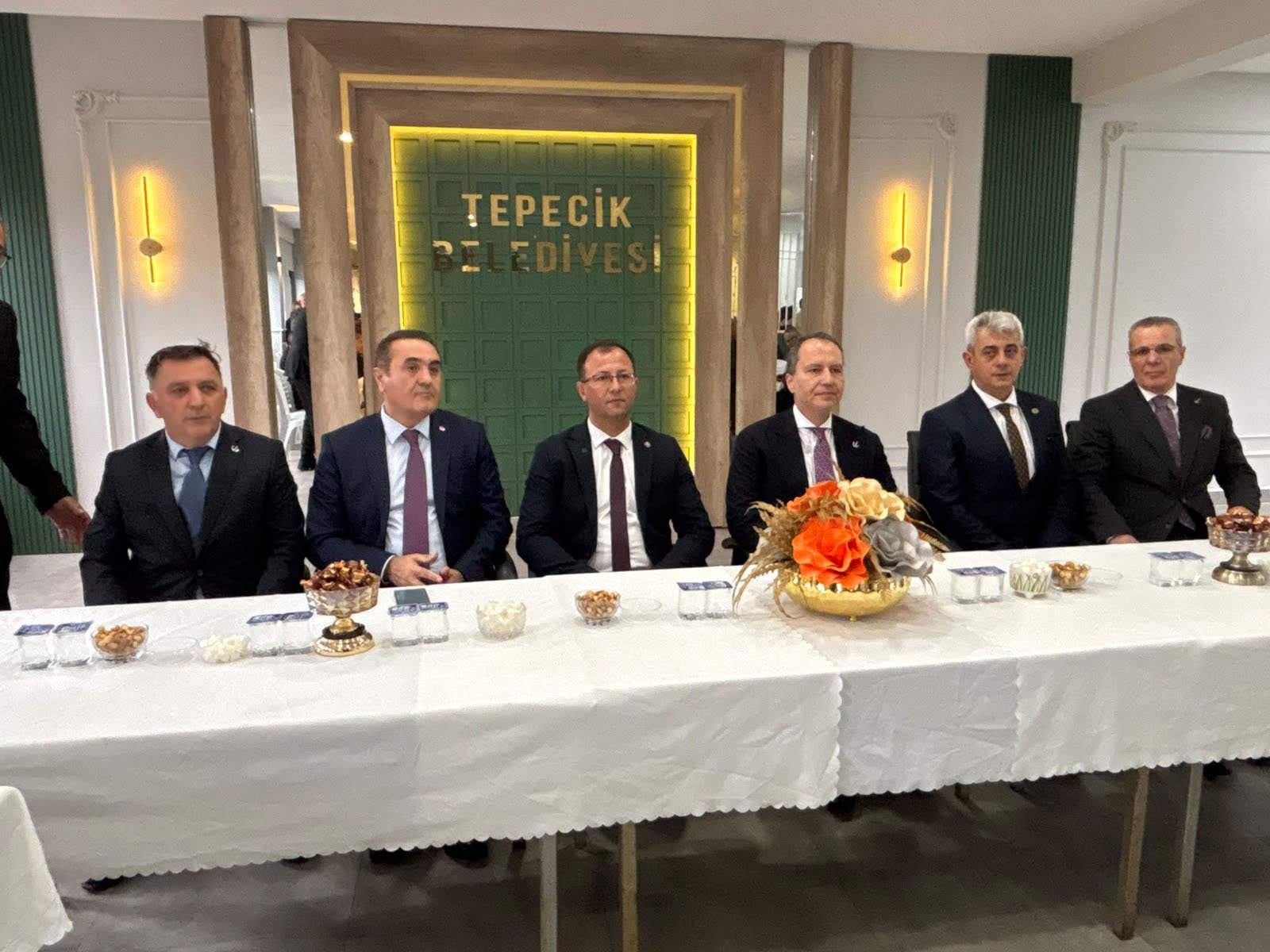 Yeniden Refah Partisi Genel Başkanı