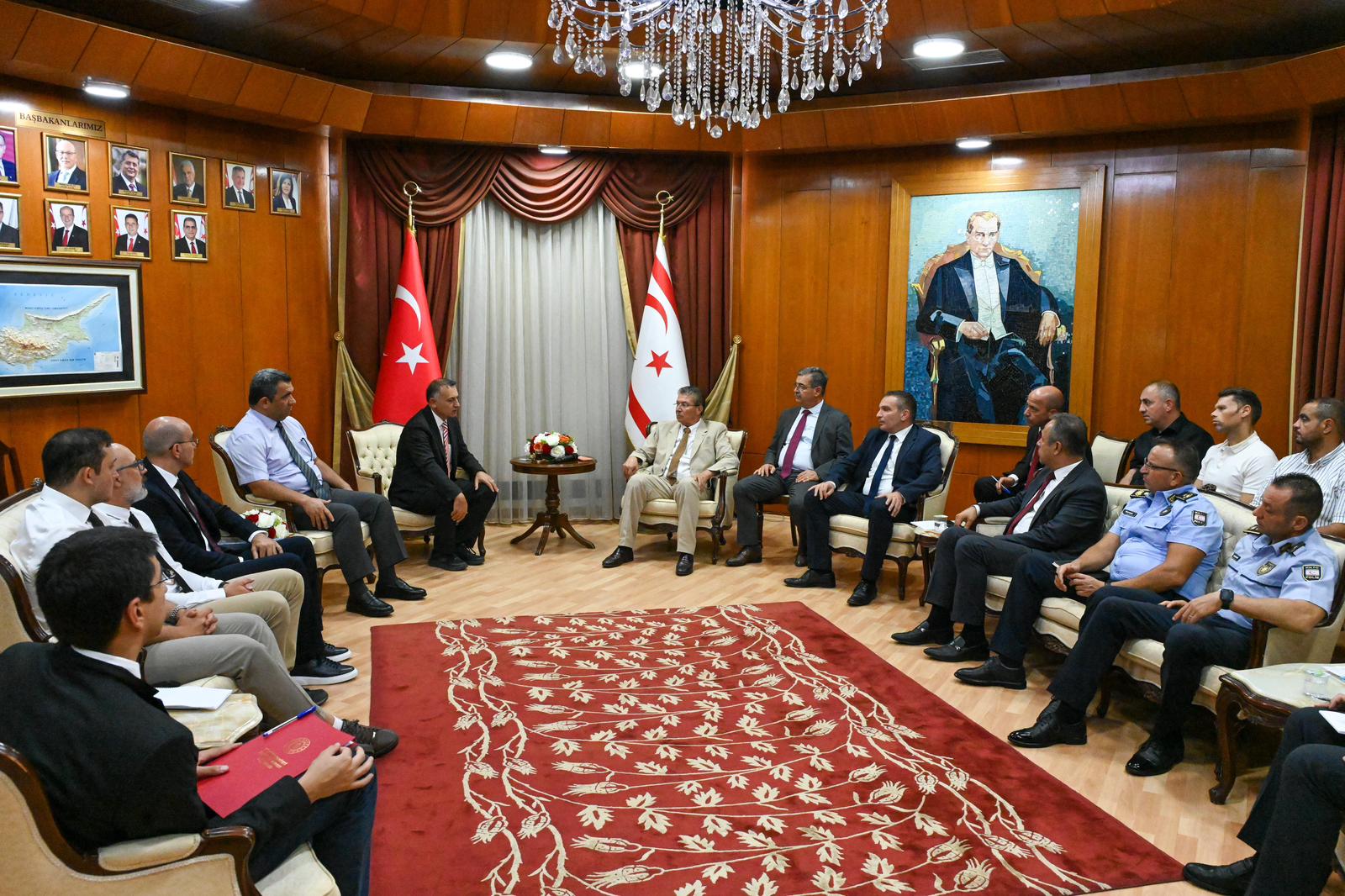 KKTC Başbakanı Ünal Üstel, Girne