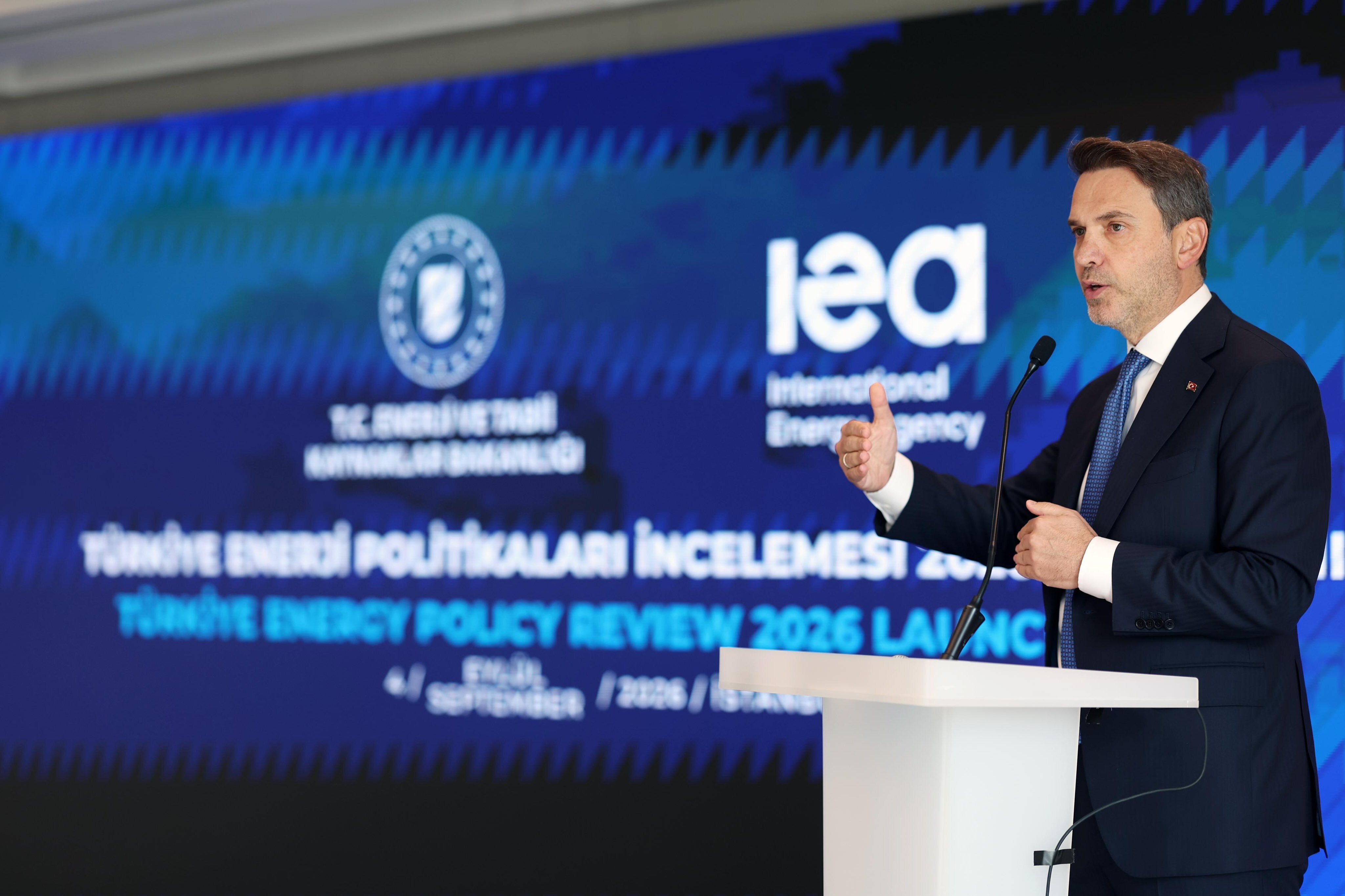 Enerji Bakanı Alparslan Bayraktar, Türkiye'nin