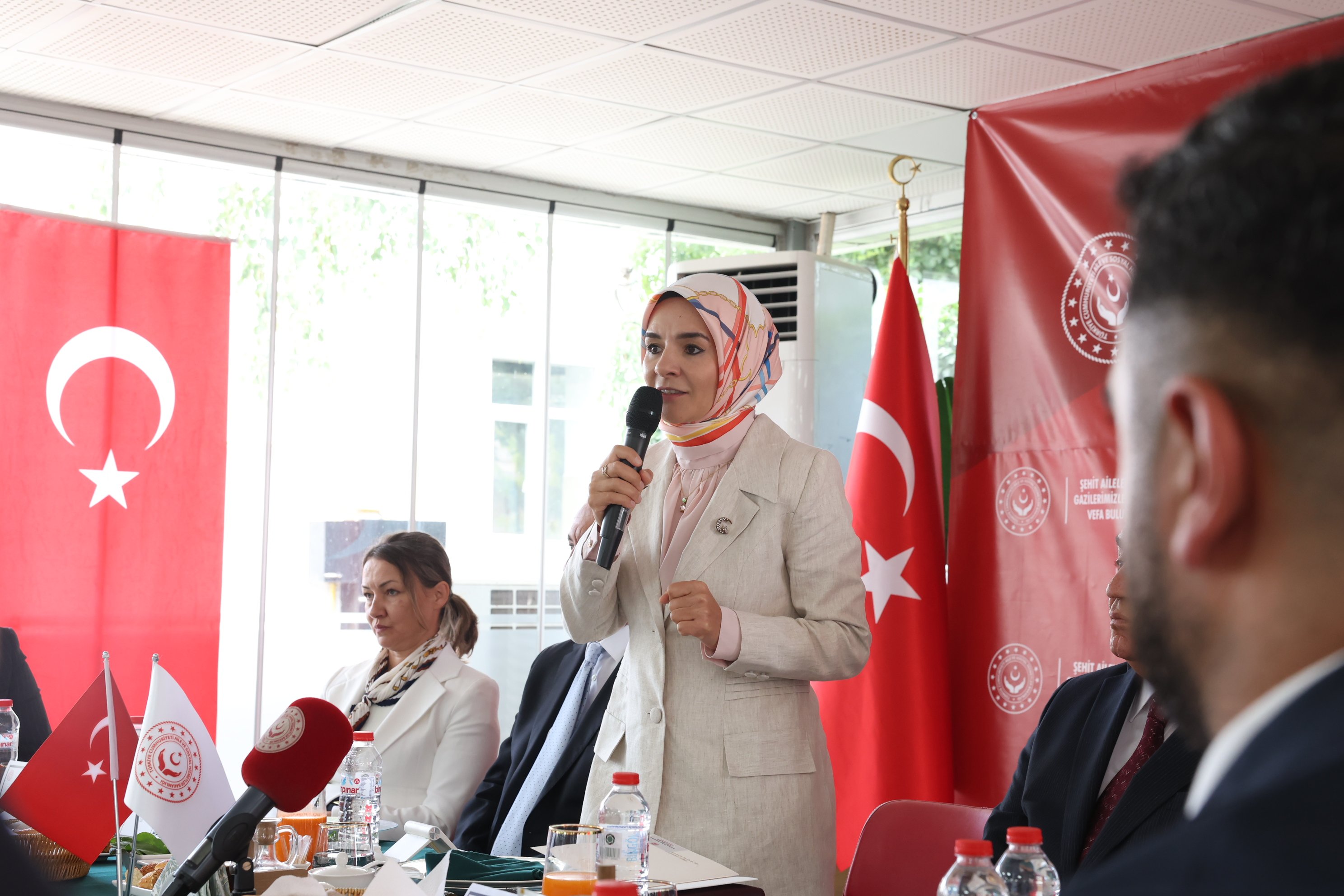 Aile ve Sosyal Hizmetler Bakanı