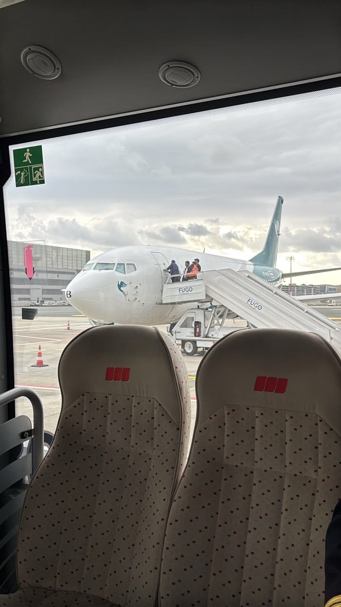 İranlı havayolu şirketi Caspian Airlines'a