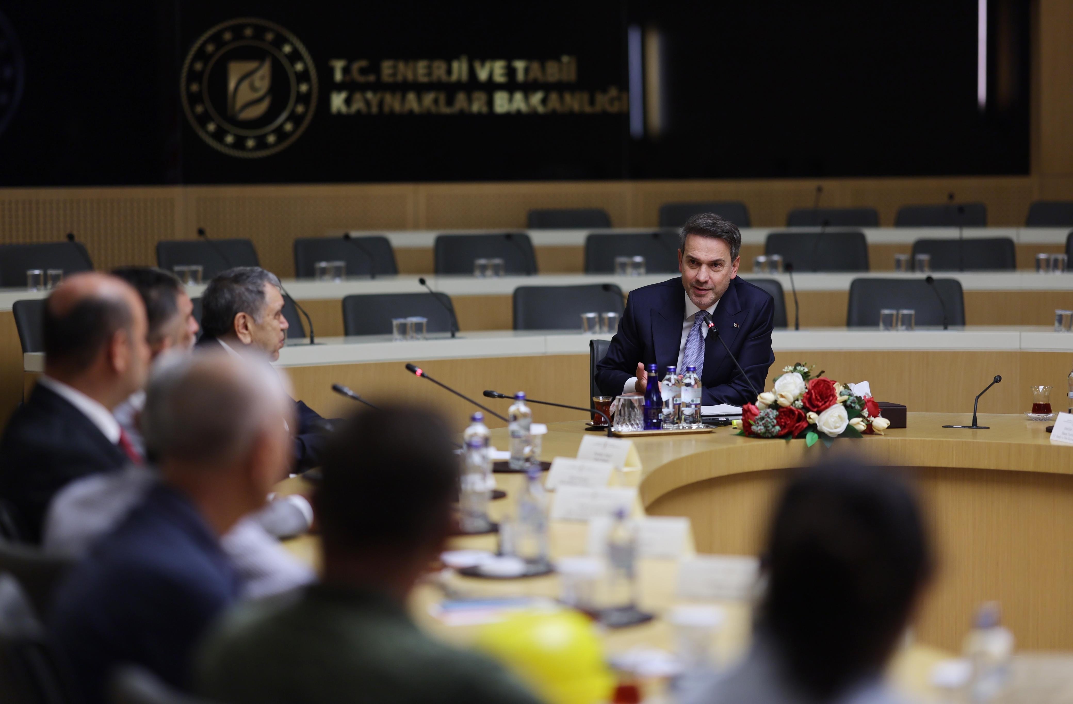 Enerji ve Tabii Kaynaklar Bakanı