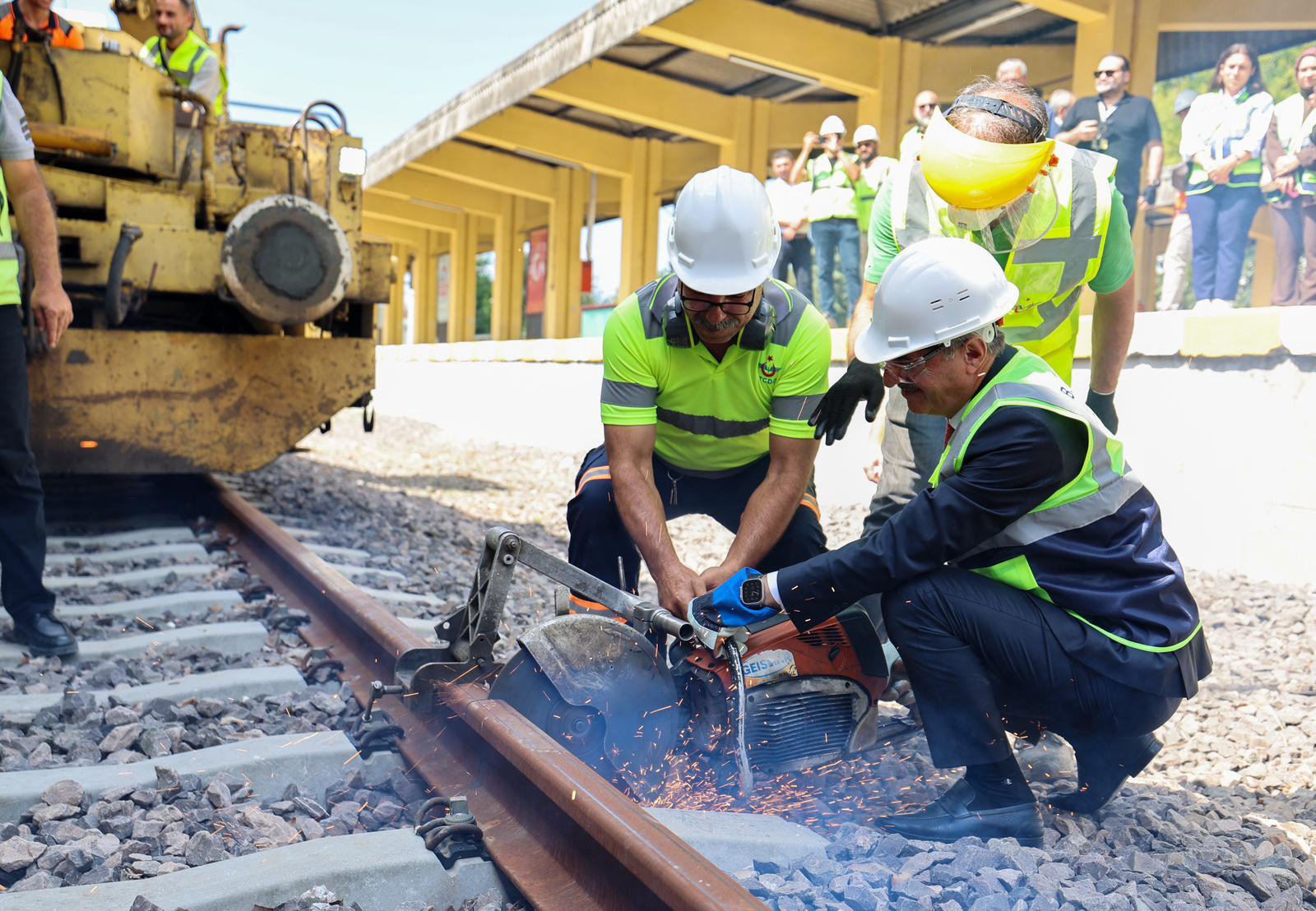 Sakarya'da Adapazarı Gar-Mithatpaşa arasındaki tren