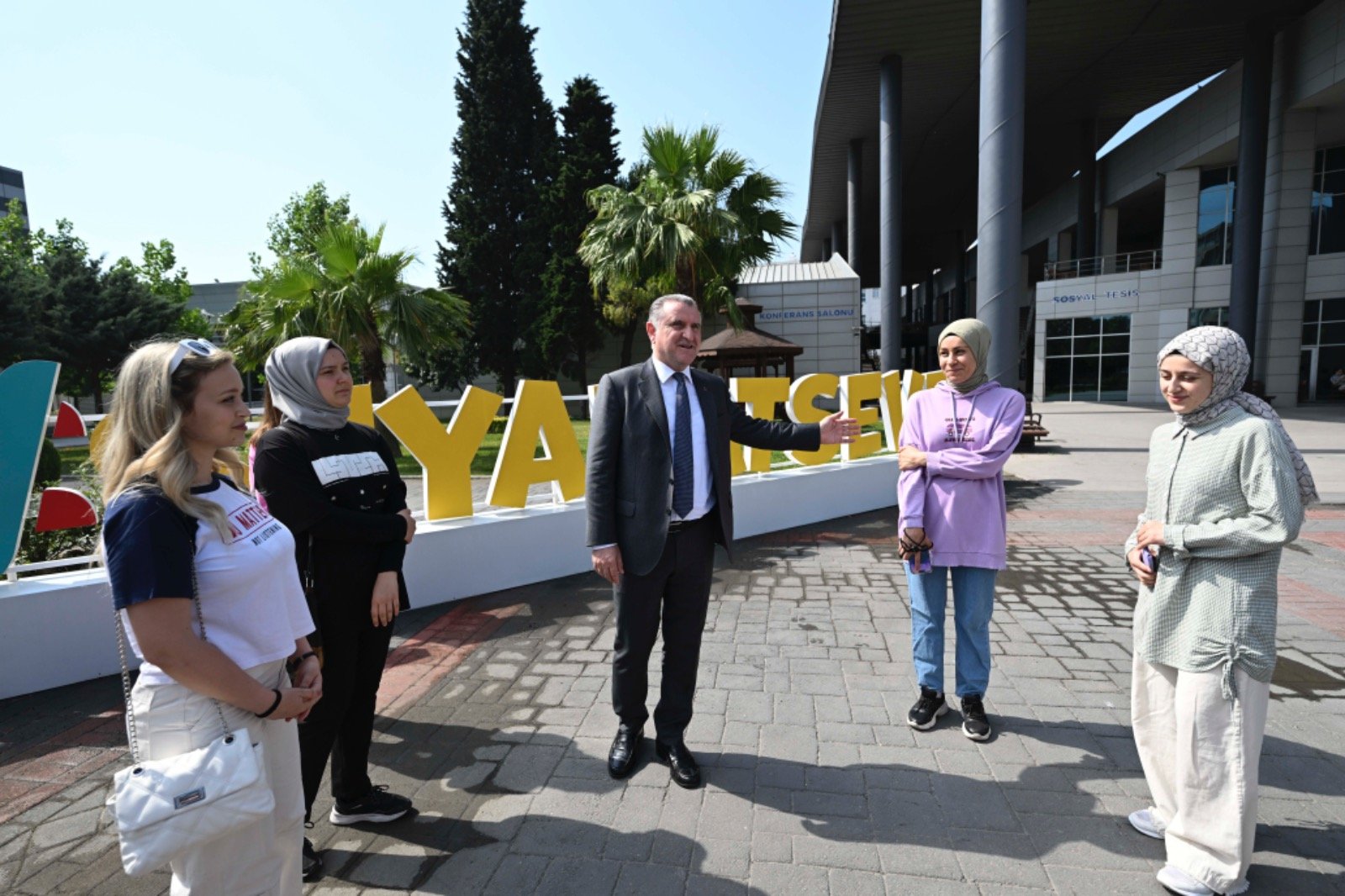 Gençlik ve Spor Bakanı Osman