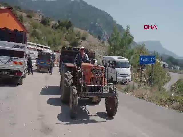 Mezitli Belediyesi, üreticilerin hasat