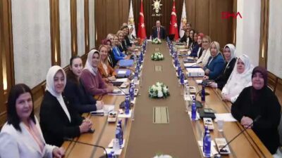 Cumhurbaşkanı Recep Tayyip Erdoğan, kadın