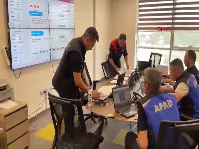 Erzincan merkezli 6.9 büyüklüğünde