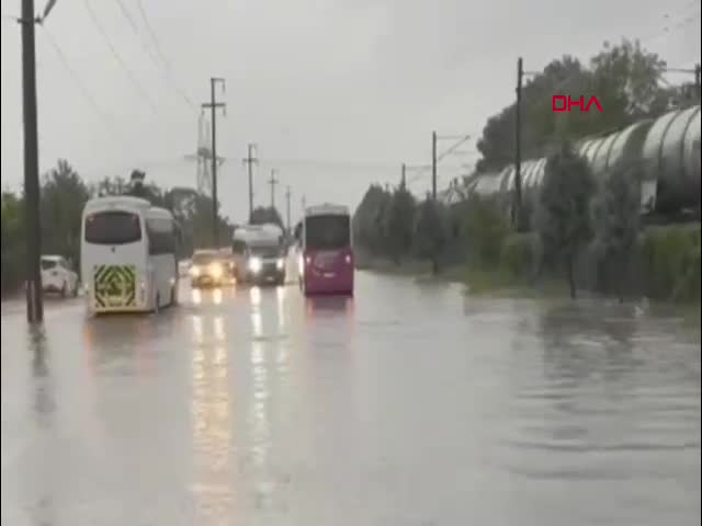 Sakarya'nın Sapanca ilçesinde şiddetli