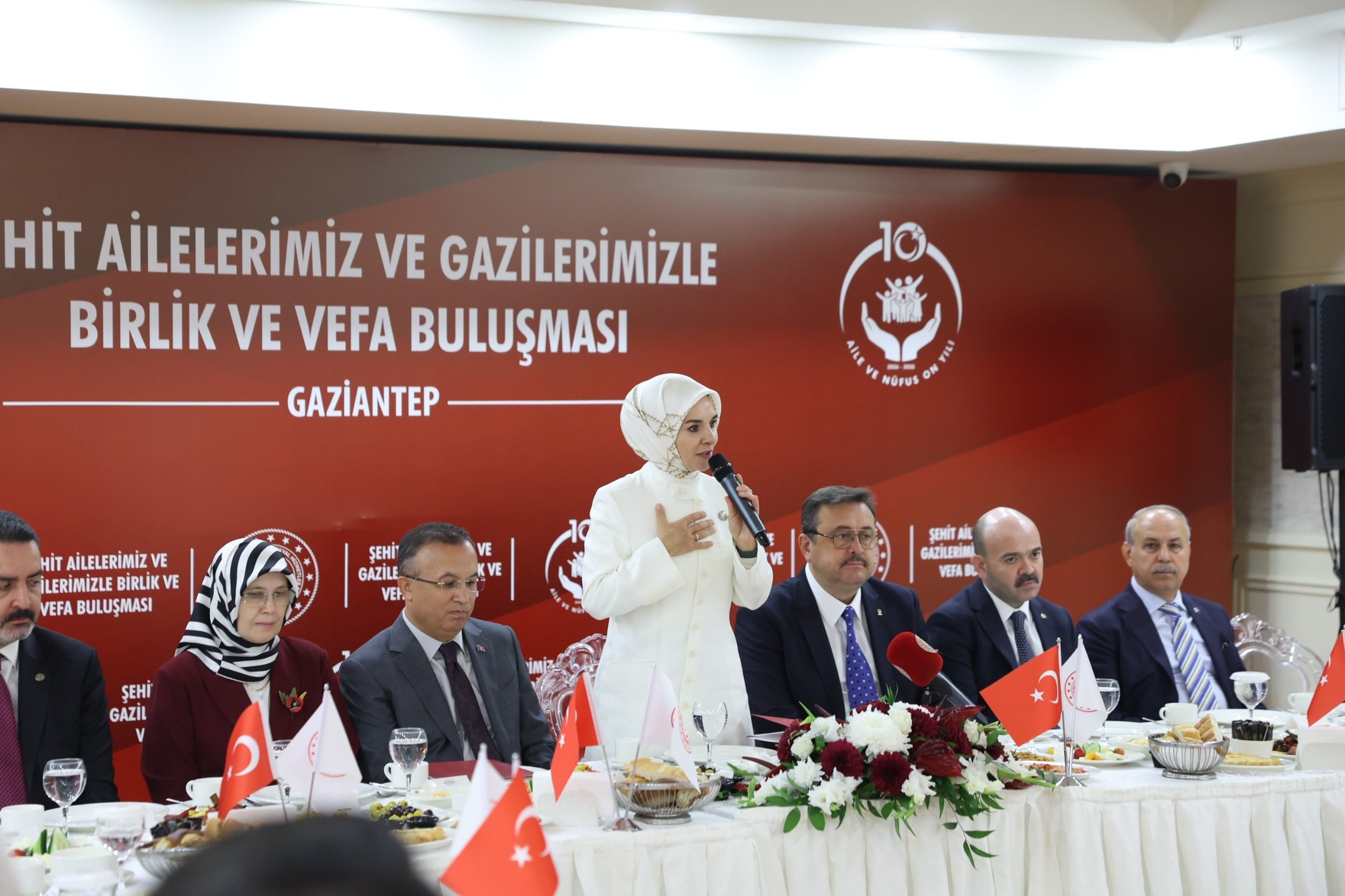 Aile ve Sosyal Hizmetler Bakanı