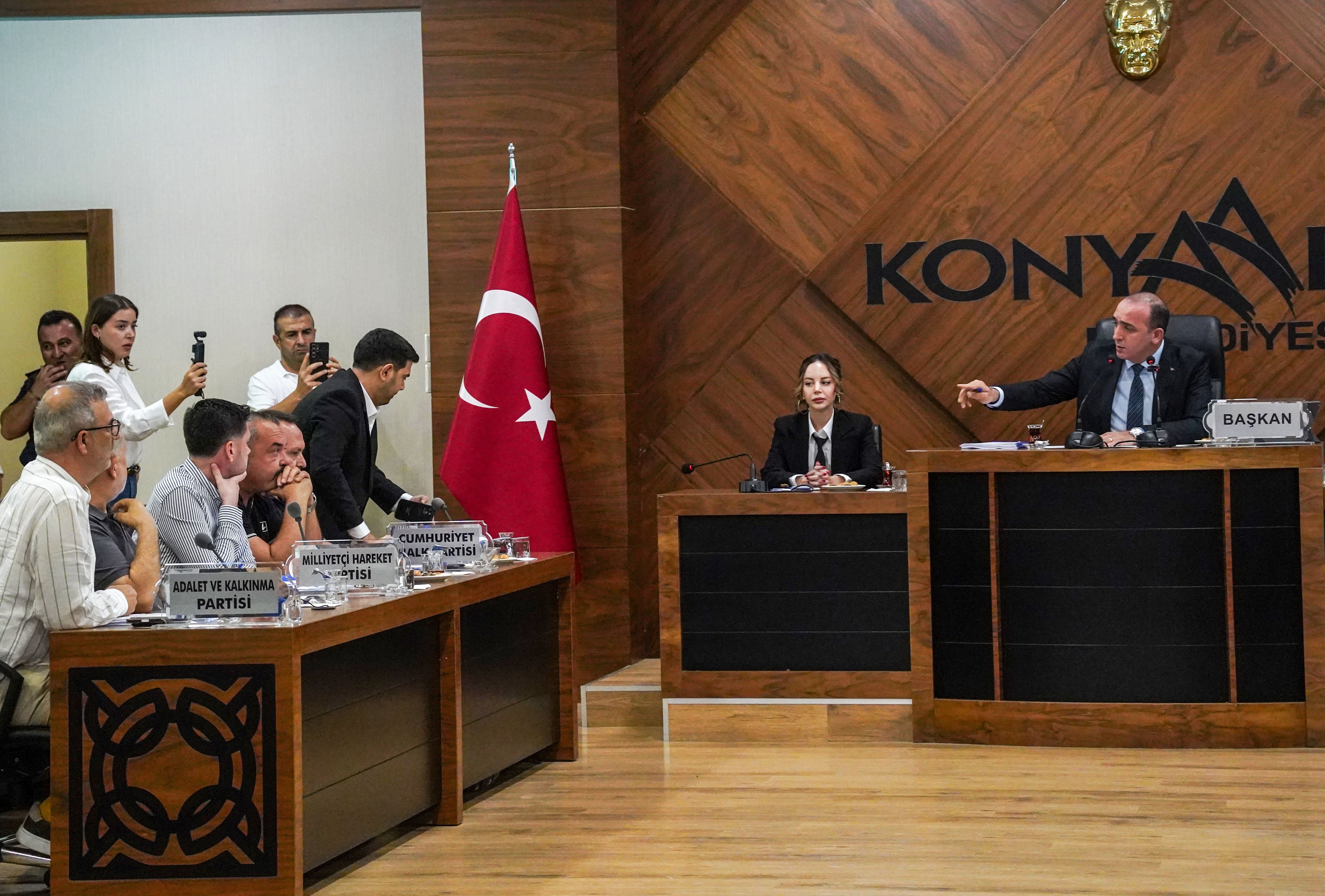 Konyaaltı Belediye Başkanı Cem Kotan,